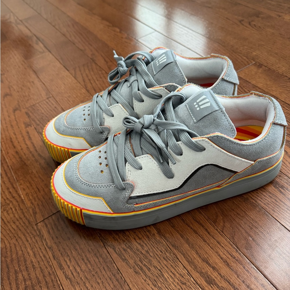 MSCHF Grey Goose Gobstompers
+Lighly worn 9.6/10(dirty sole)
+Deadstock